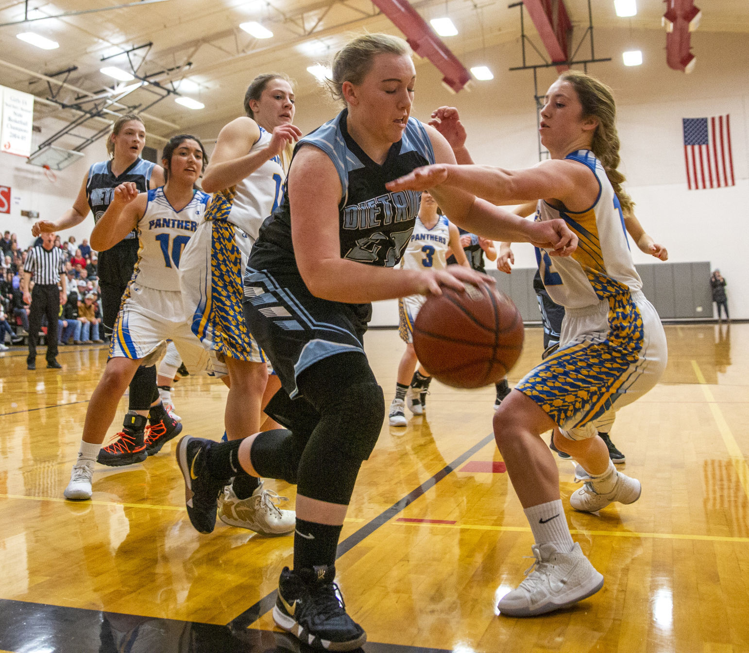 Carey vs Dietrich girls basketball